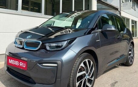 BMW i3 I01 рестайлинг, 2022 год, 2 565 500 рублей, 12 фотография