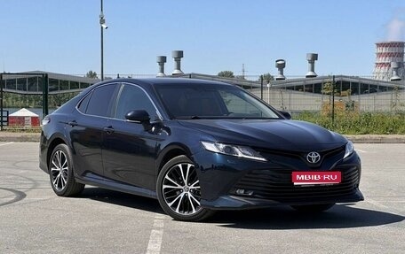 Toyota Camry, 2020 год, 2 399 000 рублей, 1 фотография