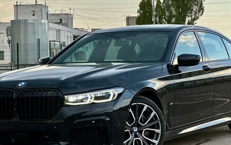 BMW 7 серия, 2021 год, 6 590 000 рублей, 2 фотография