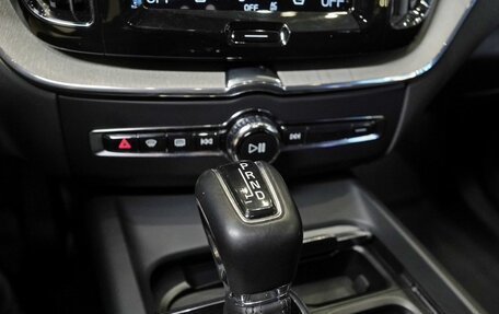 Volvo XC60 II, 2020 год, 4 100 000 рублей, 19 фотография