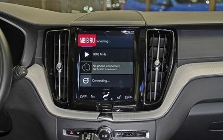 Volvo XC60 II, 2020 год, 4 100 000 рублей, 17 фотография