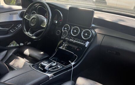 Mercedes-Benz C-Класс, 2017 год, 1 650 000 рублей, 4 фотография
