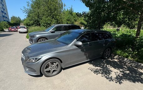 Mercedes-Benz C-Класс, 2017 год, 1 650 000 рублей, 3 фотография