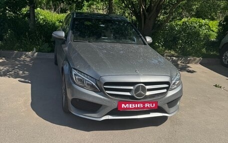Mercedes-Benz C-Класс, 2017 год, 1 650 000 рублей, 2 фотография