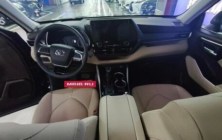 Toyota Highlander, 2022 год, 4 323 023 рублей, 10 фотография