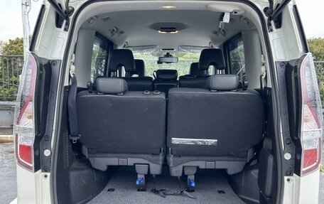 Nissan Serena IV, 2022 год, 2 054 000 рублей, 17 фотография