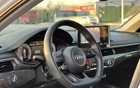 Audi A4, 2022 год, 2 435 000 рублей, 4 фотография