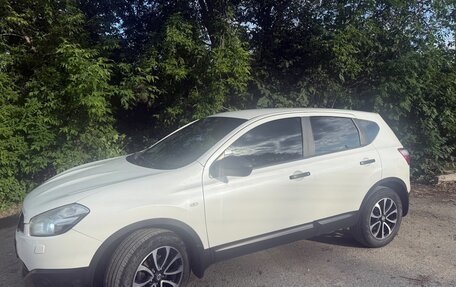 Nissan Qashqai, 2013 год, 1 300 000 рублей, 2 фотография