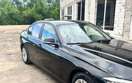 BMW 3 серия, 2016 год, 1 950 000 рублей, 2 фотография