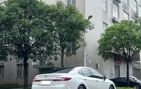 Toyota Camry, 2025 год, 3 490 500 рублей, 4 фотография