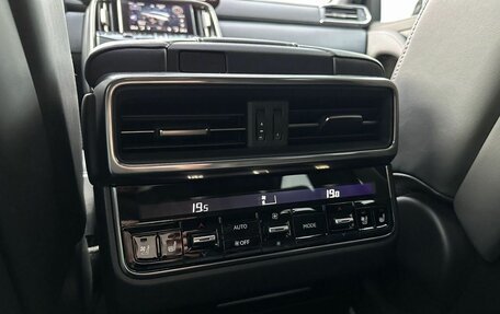 Lexus LX, 2023 год, 14 990 000 рублей, 25 фотография