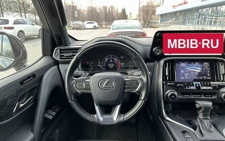 Lexus LX, 2023 год, 14 990 000 рублей, 28 фотография