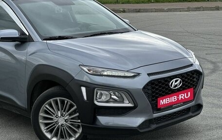Hyundai Kona I, 2018 год, 1 690 000 рублей, 2 фотография