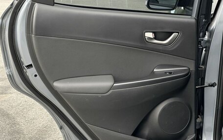 Hyundai Kona I, 2018 год, 1 690 000 рублей, 21 фотография