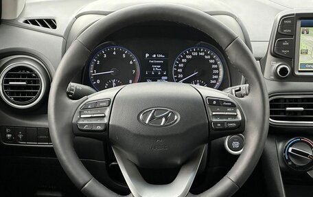 Hyundai Kona I, 2018 год, 1 690 000 рублей, 24 фотография