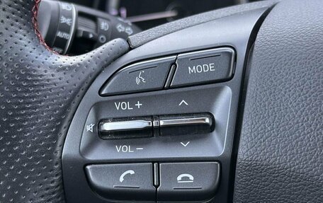 Hyundai Kona I, 2018 год, 1 850 000 рублей, 28 фотография