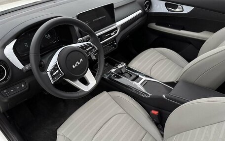 KIA K3, 2024 год, 2 570 000 рублей, 18 фотография