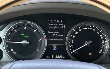 Toyota Land Cruiser 200, 2016 год, 5 390 000 рублей, 39 фотография