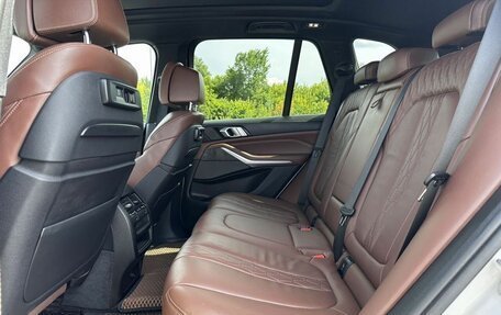 BMW X5, 2018 год, 6 250 000 рублей, 24 фотография