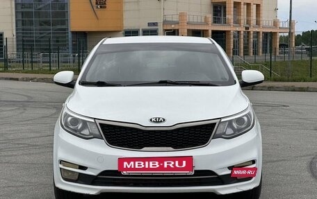 KIA Rio III рестайлинг, 2016 год, 930 000 рублей, 4 фотография