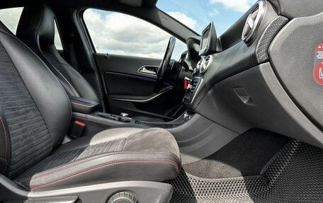 Mercedes-Benz A-Класс, 2013 год, 1 290 000 рублей, 30 фотография