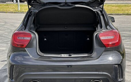 Mercedes-Benz A-Класс, 2013 год, 1 290 000 рублей, 33 фотография