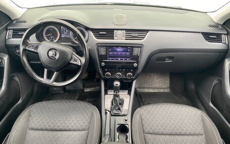Skoda Octavia, 2017 год, 1 550 000 рублей, 12 фотография