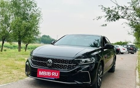 Volkswagen Passat B8 рестайлинг, 2022 год, 1 835 000 рублей, 11 фотография