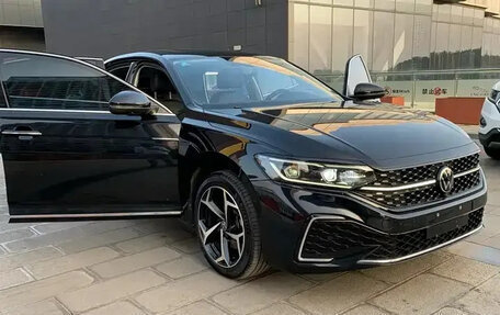 Volkswagen Passat B8 рестайлинг, 2022 год, 1 935 000 рублей, 11 фотография
