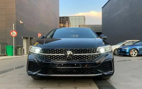 Volkswagen Passat B8 рестайлинг, 2022 год, 1 935 000 рублей, 15 фотография