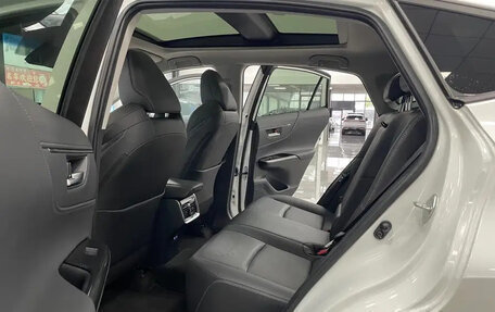 Toyota Venza, 2022 год, 3 500 002 рублей, 20 фотография
