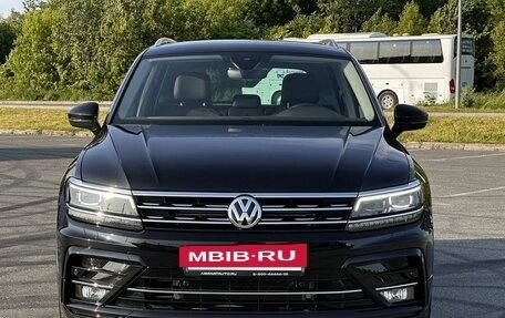 Volkswagen Tiguan II, 2019 год, 3 750 000 рублей, 3 фотография