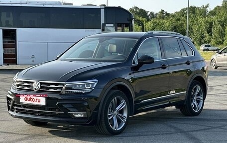 Volkswagen Tiguan II, 2019 год, 3 750 000 рублей, 4 фотография