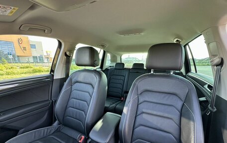 Volkswagen Tiguan II, 2019 год, 3 750 000 рублей, 22 фотография