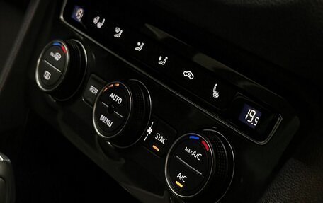 Volkswagen Tiguan II, 2019 год, 3 750 000 рублей, 36 фотография