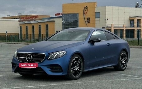 Mercedes-Benz E-Класс, 2019 год, 4 350 000 рублей, 5 фотография