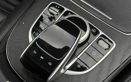 Mercedes-Benz E-Класс, 2019 год, 4 350 000 рублей, 27 фотография