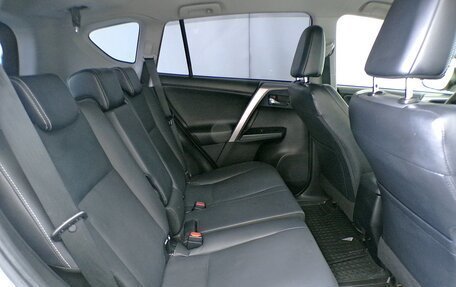 Toyota RAV4, 2016 год, 2 605 900 рублей, 5 фотография