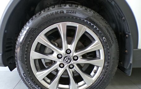 Toyota RAV4, 2016 год, 2 605 900 рублей, 6 фотография