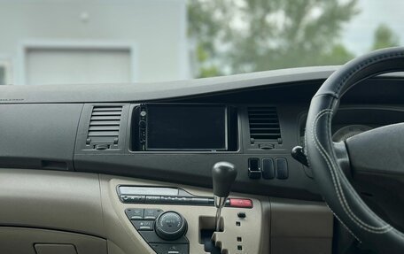 Toyota ISis I, 2005 год, 879 999 рублей, 21 фотография