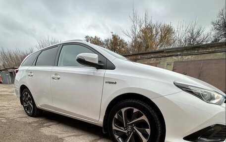 Toyota Auris II, 2016 год, 1 950 000 рублей, 5 фотография