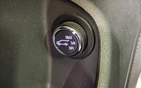 Opel Insignia II рестайлинг, 2019 год, 1 760 000 рублей, 19 фотография