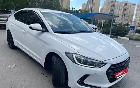 Hyundai Elantra VI рестайлинг, 2017 год, 1 690 000 рублей, 4 фотография