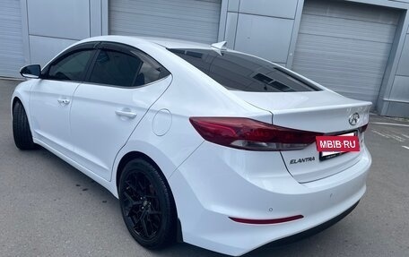 Hyundai Elantra VI рестайлинг, 2017 год, 1 690 000 рублей, 13 фотография