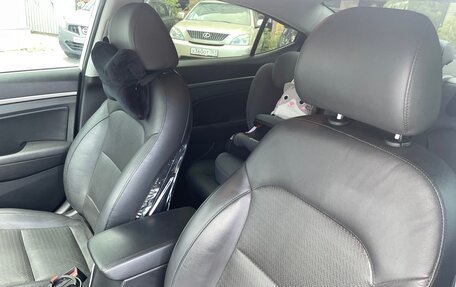 Hyundai Elantra VI рестайлинг, 2017 год, 1 690 000 рублей, 19 фотография