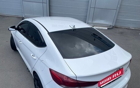 Hyundai Elantra VI рестайлинг, 2017 год, 1 690 000 рублей, 14 фотография