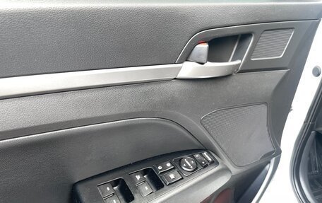 Hyundai Elantra VI рестайлинг, 2017 год, 1 690 000 рублей, 27 фотография