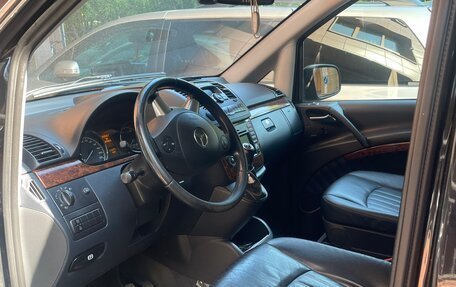 Mercedes-Benz Viano, 2013 год, 2 400 000 рублей, 4 фотография