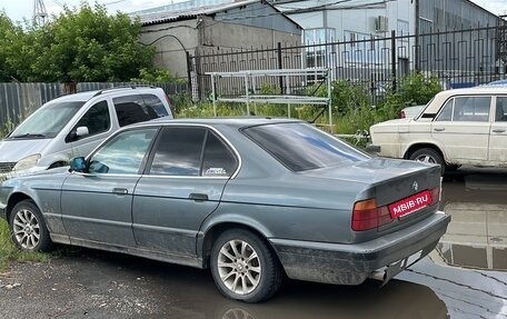 BMW 5 серия, 1989 год, 200 000 рублей, 3 фотография