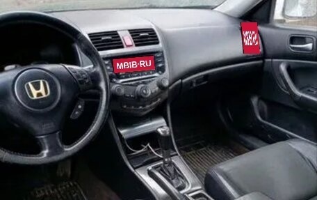 Honda Accord VII рестайлинг, 2005 год, 400 000 рублей, 5 фотография